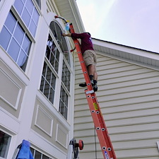 Soft-Washing-Exterior-Window-Cleaning-for-Three-Connected-Townhomes-in-Raleigh-NC 2